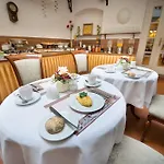 Hotel Boutique Constans 4*