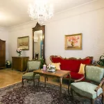 Boutique Constans