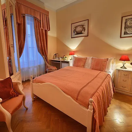 Szálloda Boutique Constans 4*