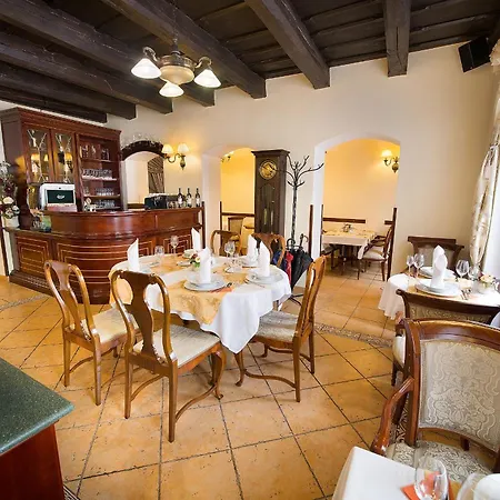 Boutique Constans 4* Prága