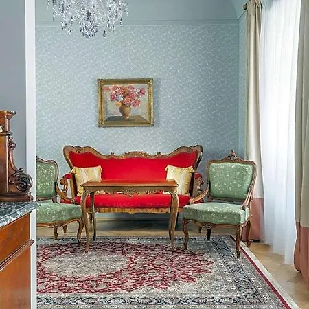 Boutique Constans Отель 4*