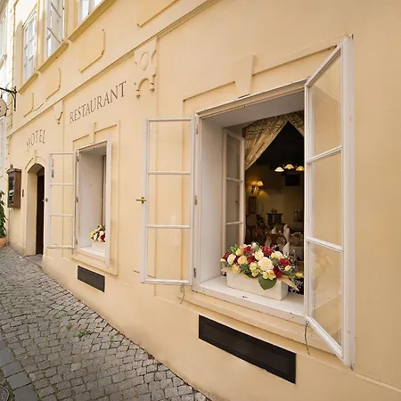 Boutique Constans 4* Praga