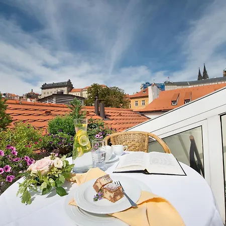 Boutique Constans Szálloda 4*