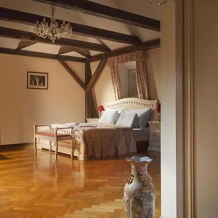 Boutique Constans