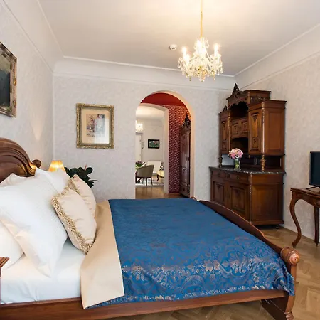 Boutique Constans Hotel