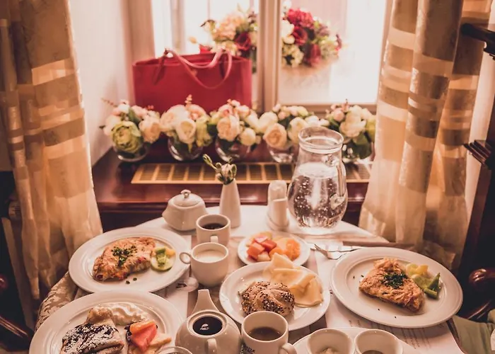 كونستانس البوتيكي فندق 4*