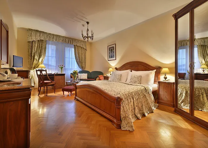 فندق كونستانس البوتيكي 4*