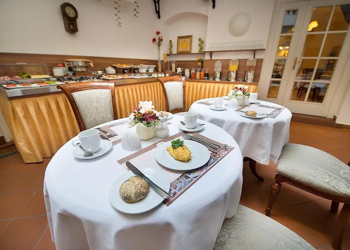 فندق كونستانس البوتيكي 4*