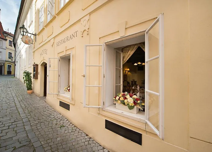 Boutique Constans 4* Prag