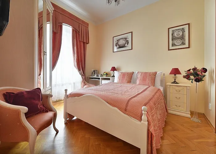 Boutique Constans Hotel 4*