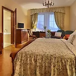 Szálloda Boutique Constans 4*