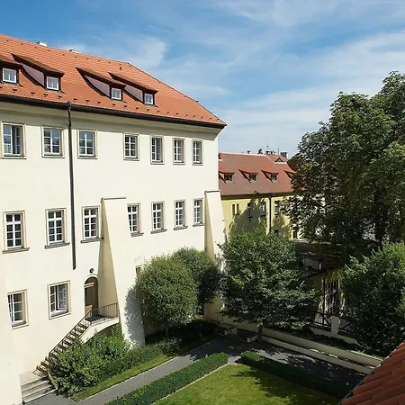 Boutique Constans Prague