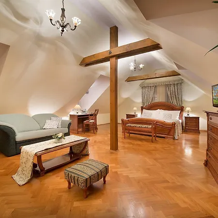 Boutique Constans 4* Prague