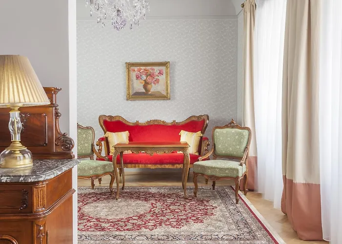 Hotel Boutique Constans 4*