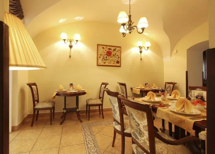 Boutique Constans 4*